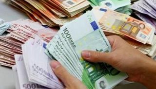 سعر الدولار واليورو في الجزائر اليوم السبت