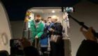 فور وصوله موسكو.. معارض بوتين في قبضة الشرطة 