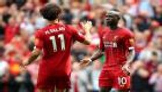 "سباق سرعة" يعيد الابتسامة إلى علاقة محمد صلاح وماني