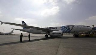  طائرة تابعة لشركة مصر للطيران 