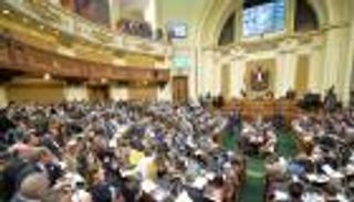 رئيس وزراء مصر للبرلمان: تحركنا بفاعلية في أزمتي ليبيا وسد النهضة