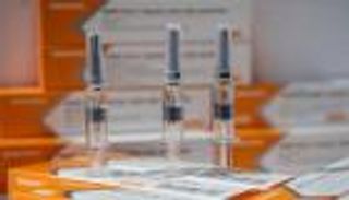 موافقة طارئة على لقاحي "أسترازينيكا" و"سينوفاك" بالبرازيل