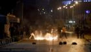 مواجهات عنيفة في تونس