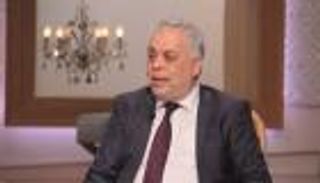 هجوم "برلماني" على الفنانين في مصر.. ونقيب الممثلين يرد