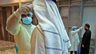 الكويت تسجل إصابتين بفيروس كورونا المتحور