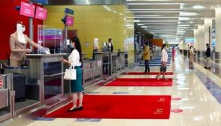 طيران الإمارات تستقبل المسافرين