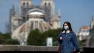 توابع كارثة كورونا.. 6 أشهر انخفاضا في متوسط العمر بفرنسا