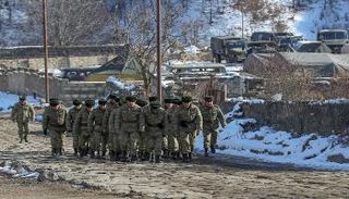 جنود من أذربيجان خلال أعمال تدريبية 