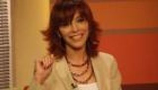 ابنة فنان مصري شهير تدافع عن "تورتة نادي الجزيرة": "ستات ولوحدهم"