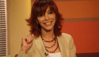 الإعلامية المصرية آيتن الموجي