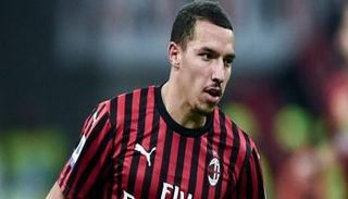 إسماعيل بن ناصر لاعب ميلان الإيطالي