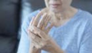 مرض الروماتويد.. أسبابه وطرق علاجه
