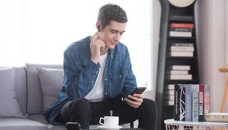 سماعة الرأس موبفوي Earbuds Gesture اللاسلكية الجديدة