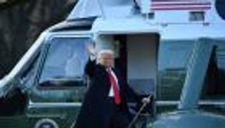 بـ40 ألف دولار.. ترامب قبل هدايا في عامه الأخير بالرئاسة