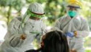 أعلى حصيلة وفيات بكورونا في إندونيسيا.. وتمديد الإغلاق