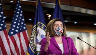 رئيسة مجلس النواب الأمريكي نانسي بيلوسي