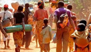 مواطنون بجنوب السودان يغادرون مناطقهم هربا من الحرب