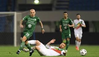 الأهلي عاد لمزاحمة الهلال