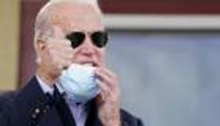 أول اتصال مع زعيم أوروبي.. بايدن يهاتف "مستنسخ" ترامب