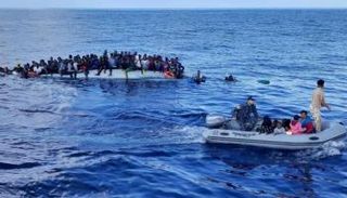 جانب من اعتراض قوارب للمهاجرين قبالة سواحل ليبيا - أرشيفية