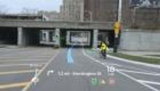 لقيادة أكثر أمانا.. شاشة بدعم الذكاء الاصطناعي من باناسونيك