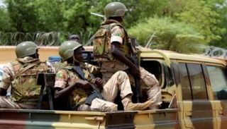 مجموعة من الجنود الماليين- أرشيفية