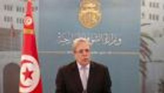 كورونا يداهم وزير خارجية تونس.. "أعراض قاسية"