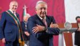 رئيس المكسيك يكشف عن إصابته بكورونا.. أعراض خفيفة