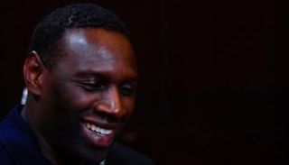 الممثل الفرنسي عمر سي نجم مسلسل 