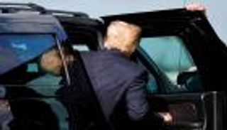  إنهاء أول قضية ضد ترامب.. بعد 5 أيام من ترك السلطة