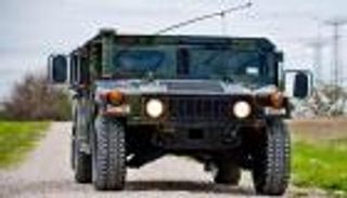 رحلة بالصور.. قائمة أقوى سيارات الـ suv الكلاسيكية