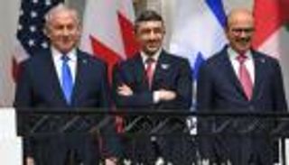 توافق إماراتي-بحريني-إسرائيلي حول السلام والتحذير من نووي إيران