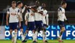 7 دقائق مجنونة تنقذ توتنهام من مفاجآت الكأس