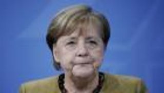 "الأمور تفلت من بين أيدينا".. ميركل تدق ناقوس الخطر
