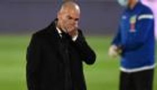 حمى وسعال وزيادة مدة العزل.. كورونا يحاصر زيدان بقوة