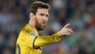 قصف أرجنتيني لميسي بعد لقاء برشلونة ضد إلتشي