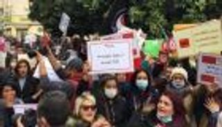 تعديلات وزارية بتونس.. نار "تحرق" المشيشي والنهضة