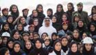 بالأرقام: العصر الذهبي للمرأة في الإمارات.. مسيرة حافلة بأحداث مشرفة