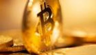 بيتكوين تهوي من جديد.. 5.2% خسائر ساعات