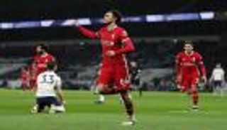 الدوري الإنجليزي.. ليفربول يقص شريط انتصاراته في 2021 بصفع توتنهام