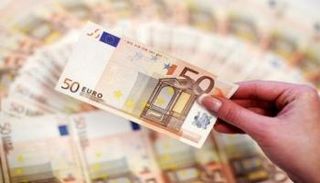 سعر اليورو في مصر اليوم الجمعة 29 يناير 2021