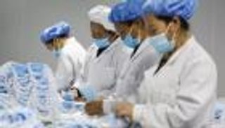 الصين تجني أرباح "مغارة كورونا".. صدرت 220 مليار كمامة برقم خيالي