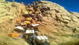 الكولبار خلال رحلتهم لنقل البضائع من كردستان إلى إيران