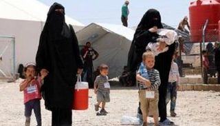 مخيم الهول يستضيف نحو 62 ألف شخص أكثر من 80 % منهم نساء وأطفال