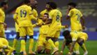 النصر يسقط زعامة الهلال في السوبر السعودي