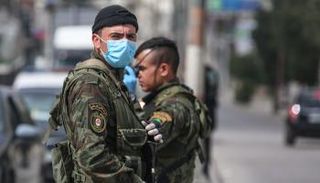 عنصر من قوات الأمن الوطني الفلسطينية