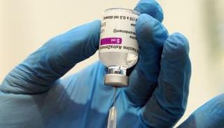 ضربة جديدة.. موديرنا تقلل جرعات لقاح "كورونا" المخصصة لأوروبا 