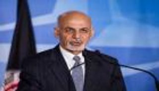 غني يغازل واشنطن للبقاء ضمن قوات الناتو بأفغانستان