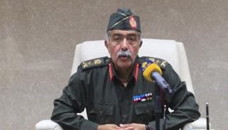 الفريق عبدالرازق الناظوري رئيس اللجنة العليا لمكافحة كورونا - أرشيفية