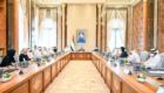 الإمارات تستهدف تقليل الاعتماد على 50% من المراكز الحكومية